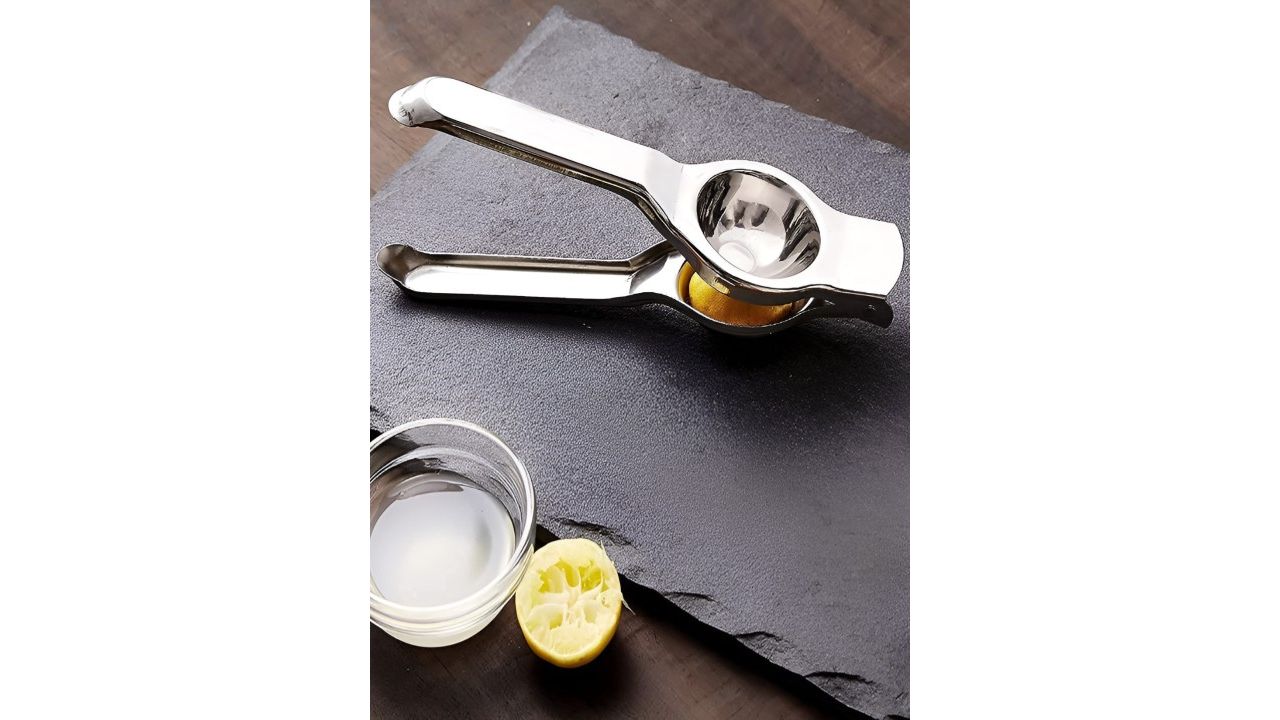 ZEVORA Stainless Steel Lemon Squeezer Hand Juicer