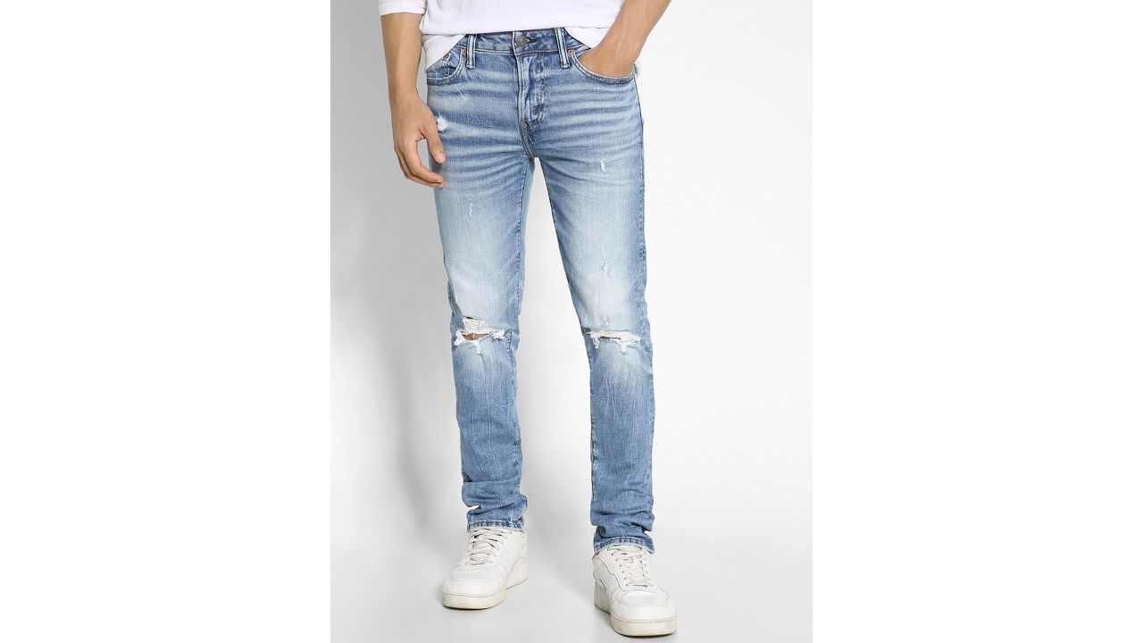 AMERICAN EAGLE OUTFITTERS Men Slim Fit Ripped Clean Look Jeans
