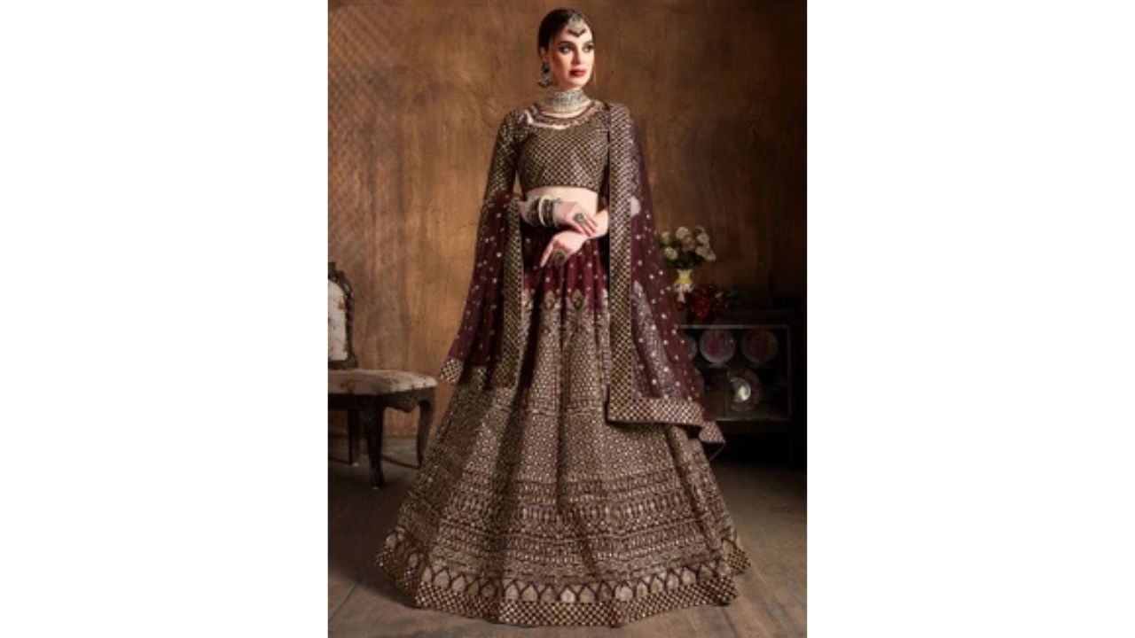 ANSH VANSH Embroidered Semi Stitched Lehenga Choli