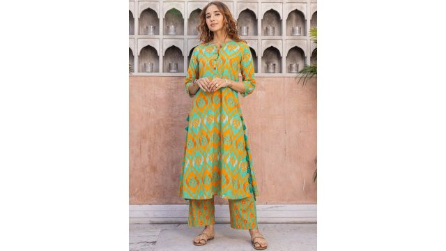 Ambraee Ethnic Motifs Printed Round Neck A-Line Kurta with Trouser