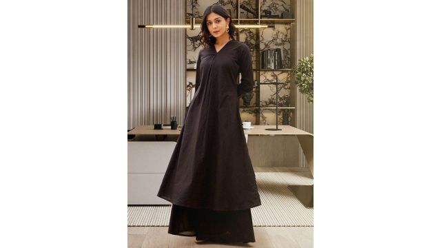 Ambraee V-Neck Anarkali Kurta With Palazzos