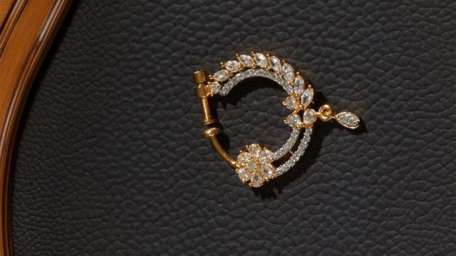 Best Saraf RS Jewellery Deals on Myntra