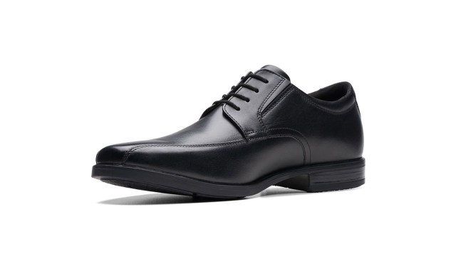 ClarksMen Leather Formal Derbys