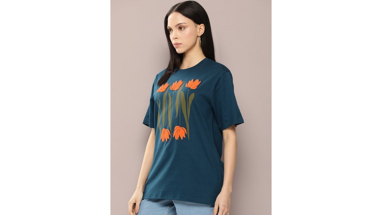 DILLINGER Women Graphic Printed Embossed Oversized T-shirt