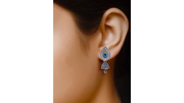 DIVASTRI Women Silver Earrings