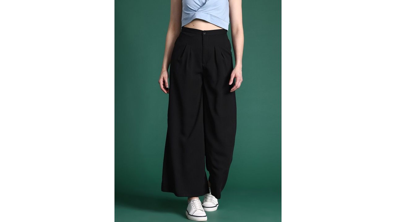 DressBerry Bizwear Women Flared Pleated Trousers