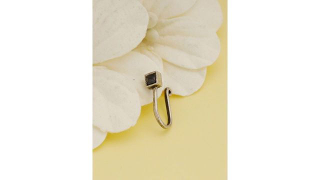 GIVA 925 Silver Oxidised Black Square Clip On Nose Pin