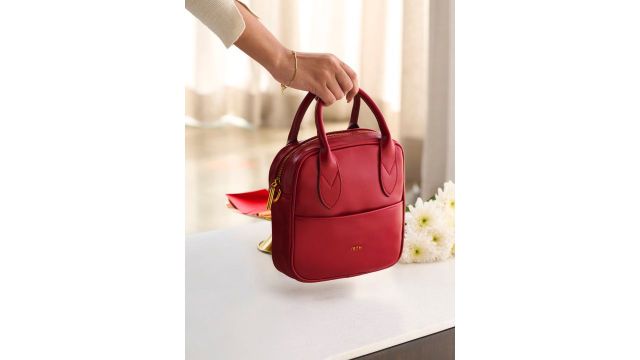 IRTH by House of Titan Structured Sling Bag