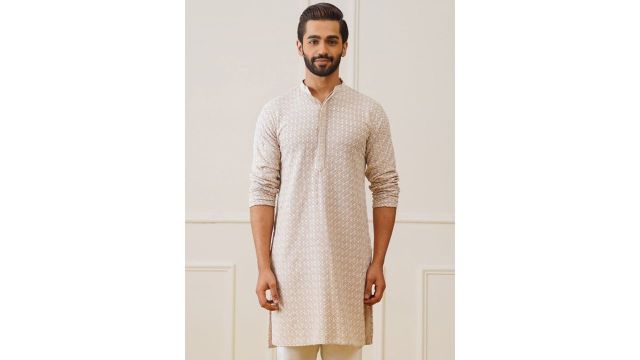 Jompers Ethnic Motifs Embroidered Mandarin Collar Straight Kurta