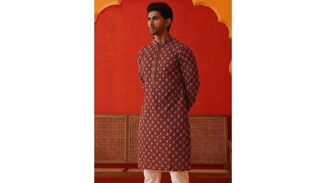 Jompers Men Geometric Embroidered Sequinned Kurta