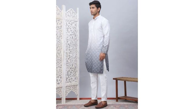Jompers Ombre Printed Mandarin Collar Sequinned Straight Kurta With Pyjamas