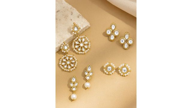 KARATCART Set of 4 Gold-Plated Classic Studs Earrings