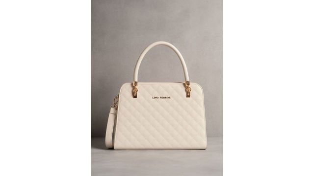 Lino Perros Off-White Quilted Handheld Bag