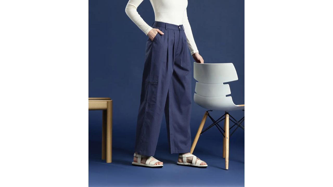 Mast & Harbour Women Flared Blue Cotton Blend Trousers