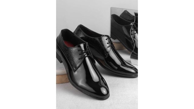 Metro Men Leather Formal Derbys