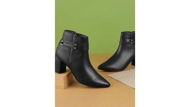 Mochi Women Casual Block-Heeled Regular Boots