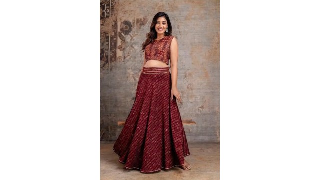 Nayi Navali Geometric Print Stitched Lehenga & Crop Top