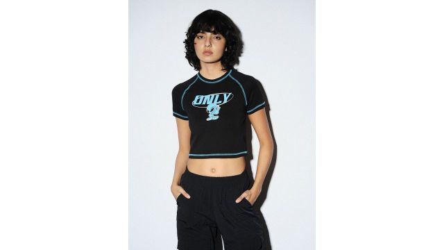 ONLY Women Printed Round Neck Elastane T-Shirt