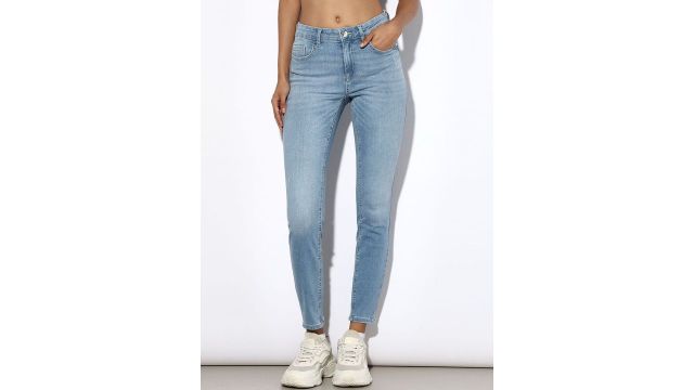 ONLY Women Skinny Fit Heavy Fade Stretchable Jeans
