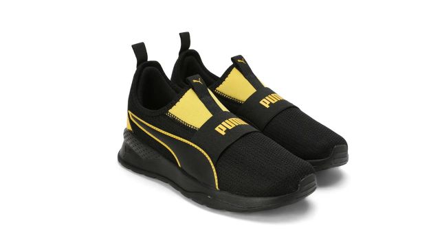 PUMA Slip on Sneakers For Boys & Girls (Hobbes Slip On Youth)