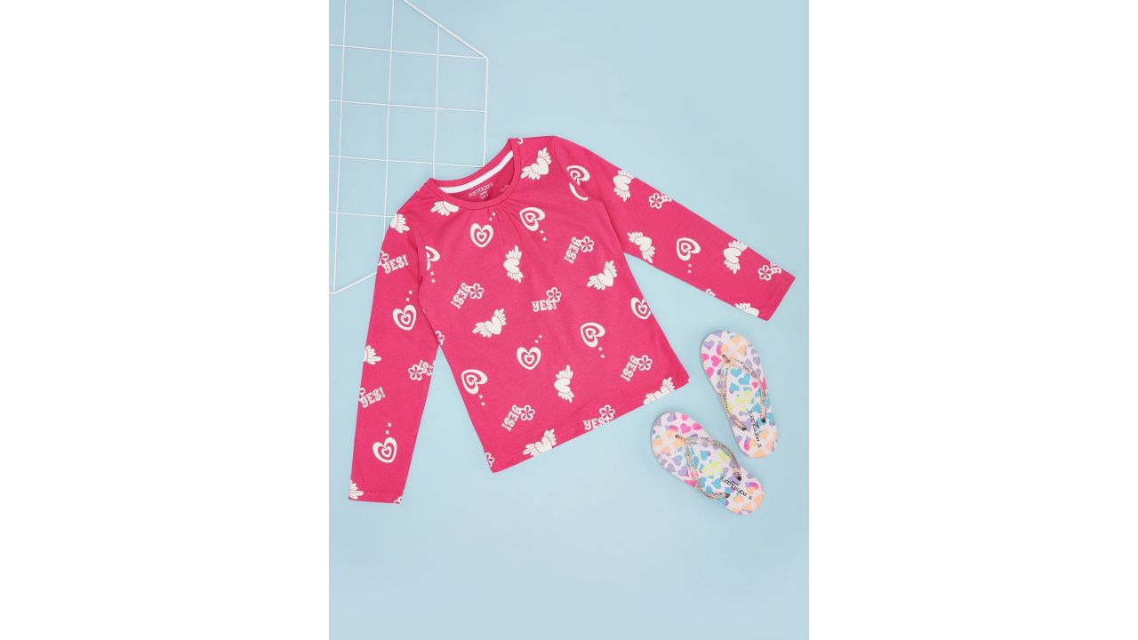 Pantaloons Junior Girls Conversational Printed T-shirt