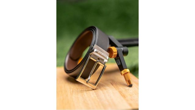 Red Tape Men Textured Leather Reversible Formal Belt