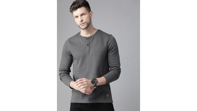 Roadster Men Charcoal Grey Self-Design Henley Neck T-shirt