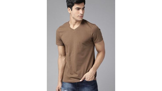 Roadster The Lifestyle Co Men Pack of 2 Black Olive Brown Solid V-Neck T-shirt