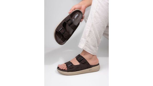 Roadster The Lifestyle Co Men Round Toe Comfort Sandals