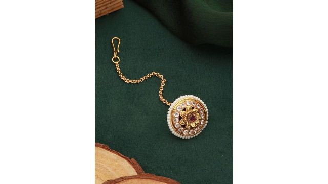 Saraf RS Jewellery Gold-Plated Artificial Stones Studded Maang Tikka