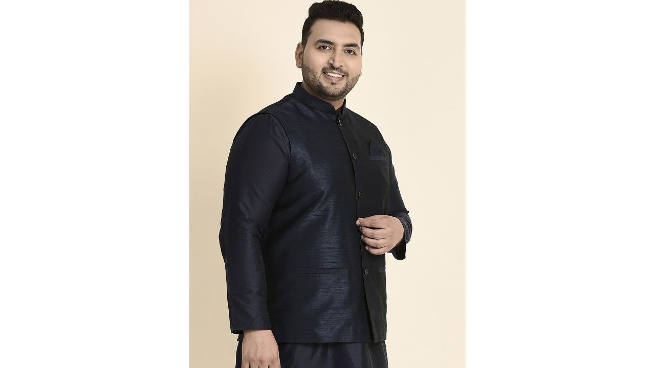 Sztori Plus Size Woven Nehru Jackets