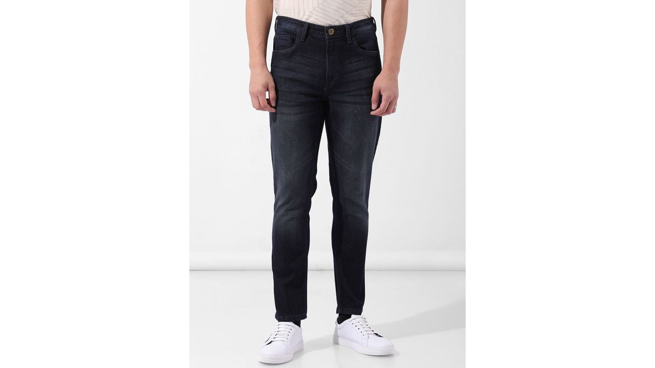 The Indian Garage Co Men Slim Fit Mid-Rise Stretchable Light Fade Jeans