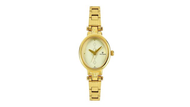 Titan Women Silver-Toned Dial Watch