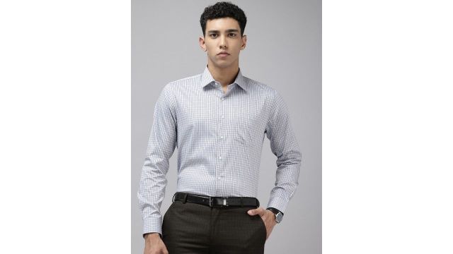 Van Heusen Pure Cotton Slim Fit Opaque Checked Formal Shirt