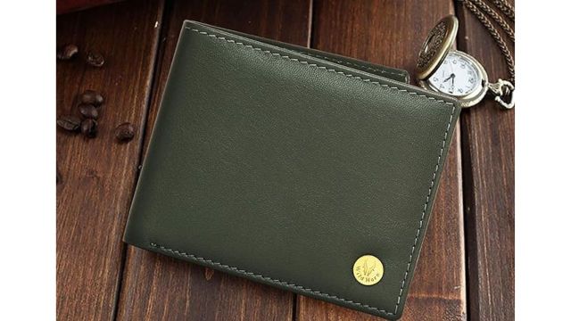 WildHorn Men's Classic Leather Wallet and Belt Combo