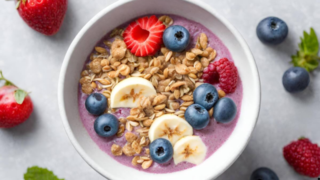 Yoghurt & Granola Fruit Bowls