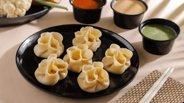 open Momos