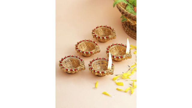 Aapno Rajasthan Kundan‑Studded Handmade Diyas (Set of 5)