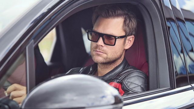 Best Carrera Sunglasses on Myntra