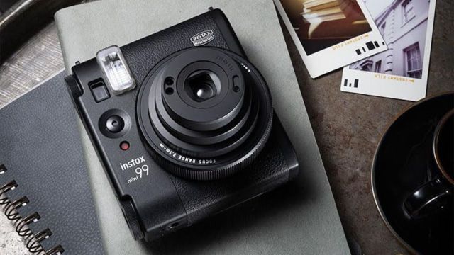 Best Fujifilm Instax camera deals
