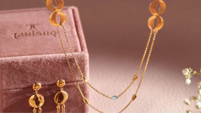 Best Mia by Tanishq Picks on Amazon