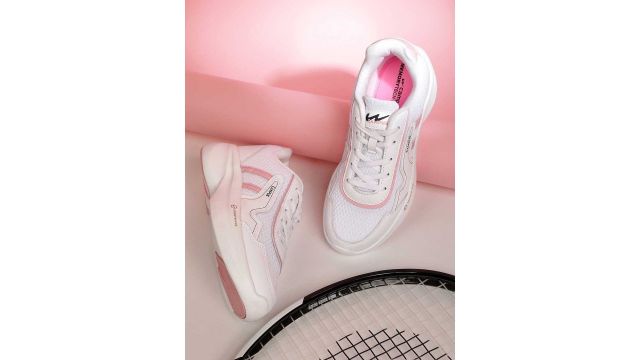 Campus HALL Women Lace-Up Sneakers