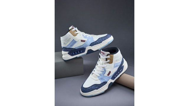 Campus Men DARRELL Colourblocked Sneakers