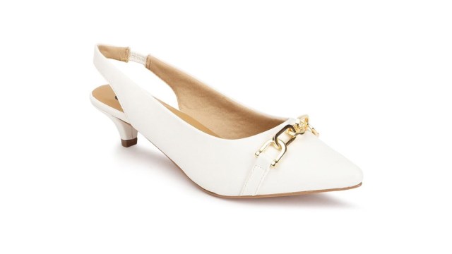 Carlton LondonPointed Toe Kitten Heeled Pumps