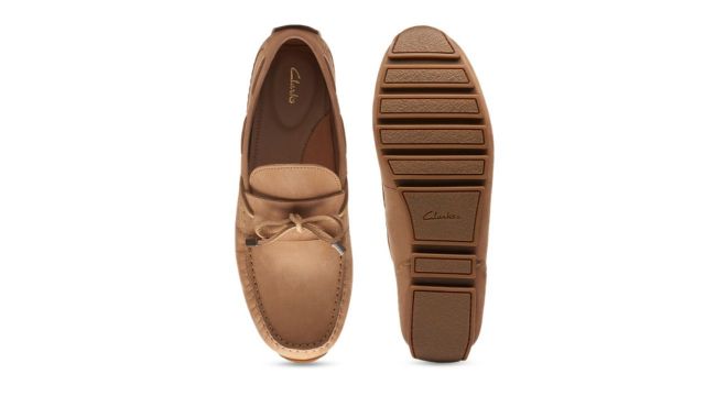 Clarks Men Leather Slip-On Loafers