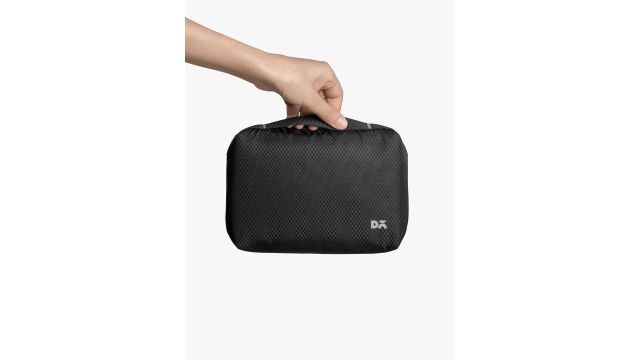 DailyObjects Black Ripstop Vault Tech Organiser – Medium