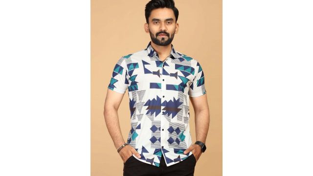 FABRIPPLE Men Geometric Printed Polo Collar T-shirt