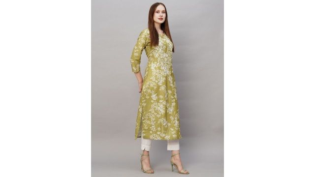 GoSriKi Floral Embroidered Thread Work Regular Kurta