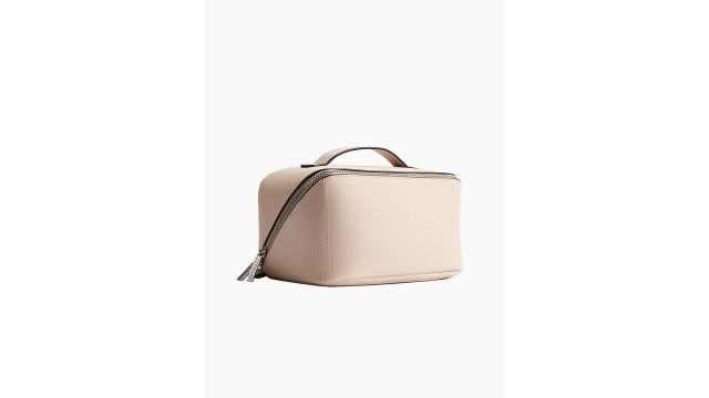 H&M Unisex Boxy Wash Bag