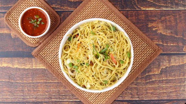 Hakka Noodles